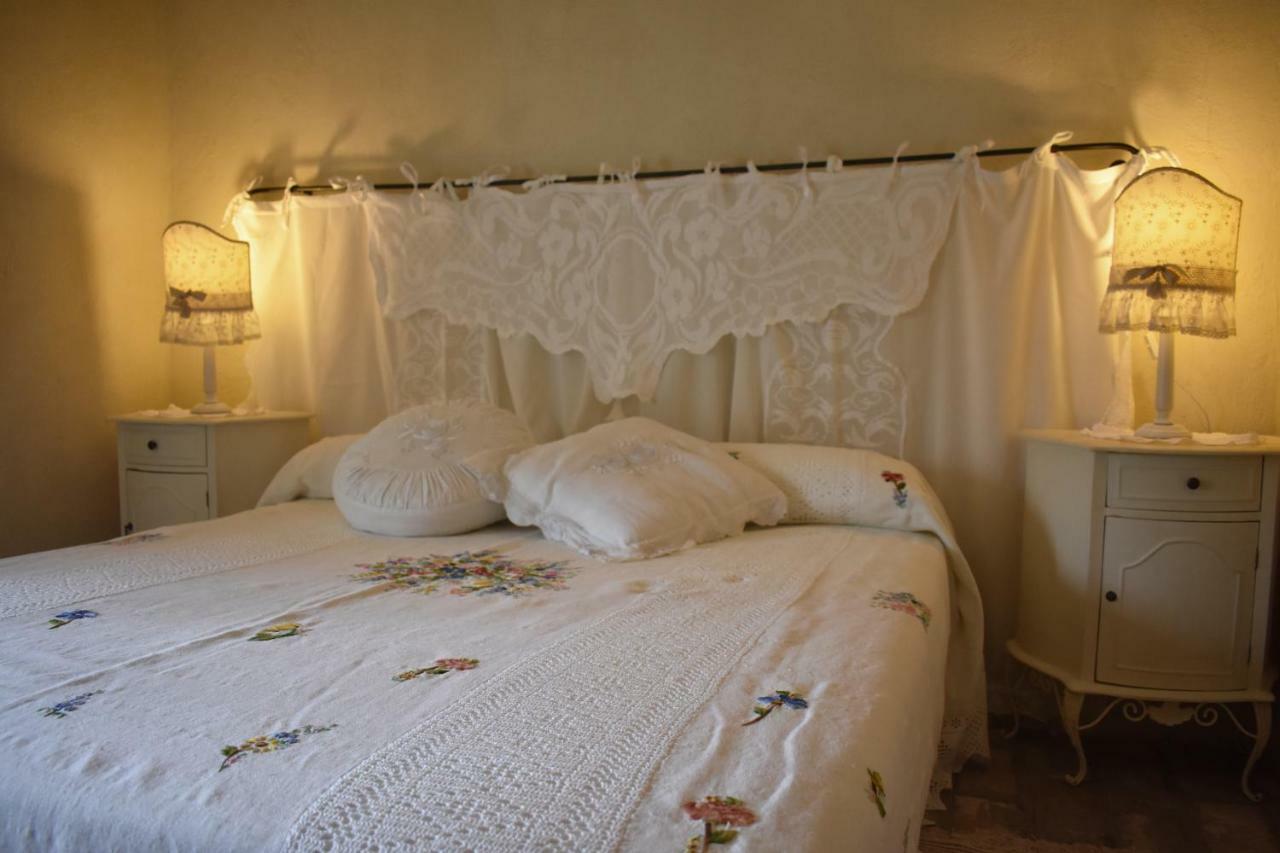 Castello di Albereto Hotel Trarivi Esterno foto